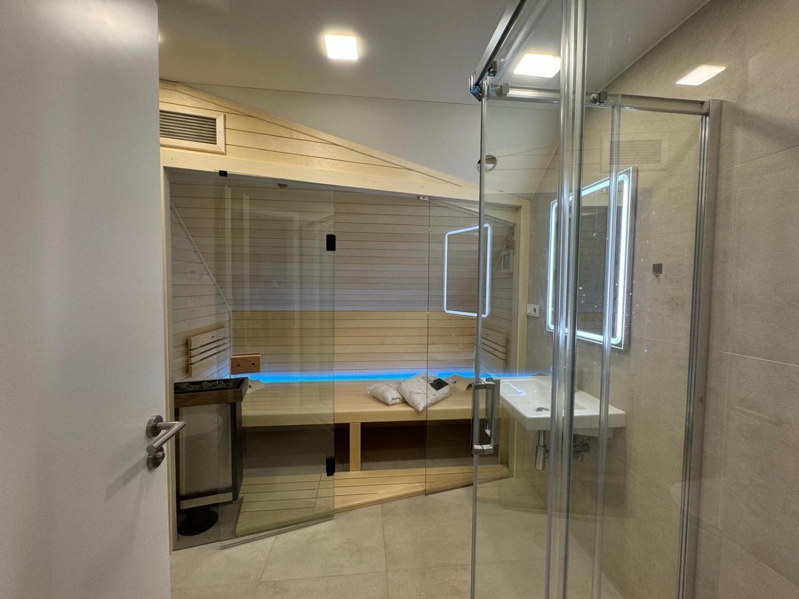 Kralovice Apartment *